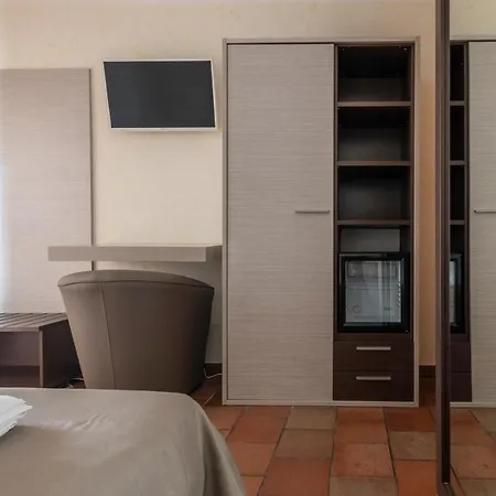 Alojamento de Acomodação e Pequeno-almoço Vittoria Gallipoli