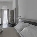 Oda ve Kahvaltı Vittoria 3*