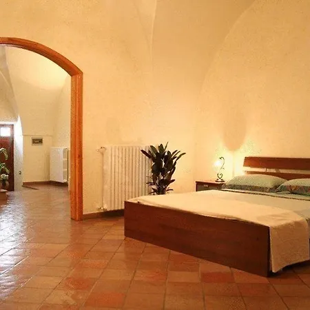 Vittoria Bed & Breakfast 4*
