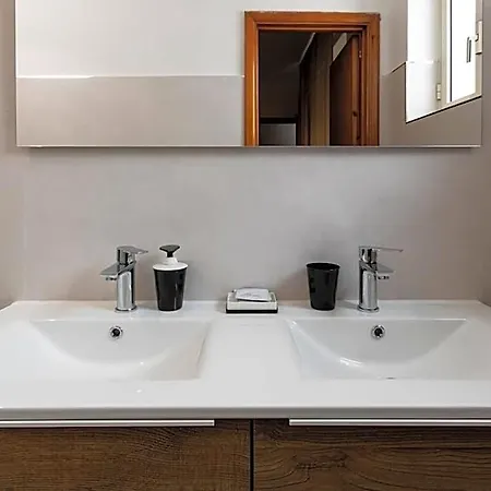 Vittoria 3*