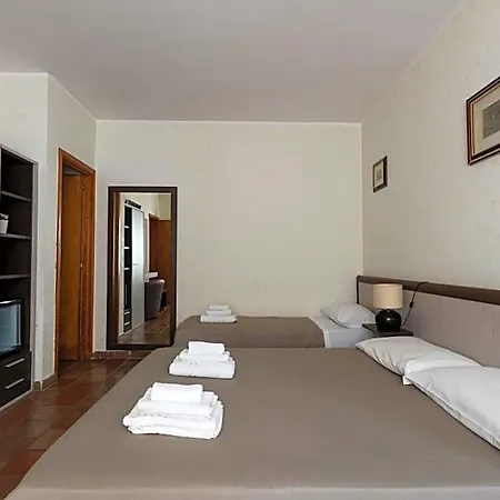 Vittoria 3*