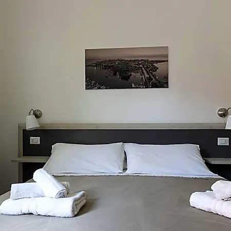 Vittoria Bed & Breakfast 3*